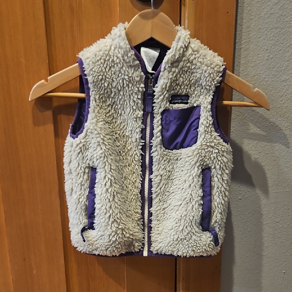 Patagonia Cream and Purple Fleece Vest